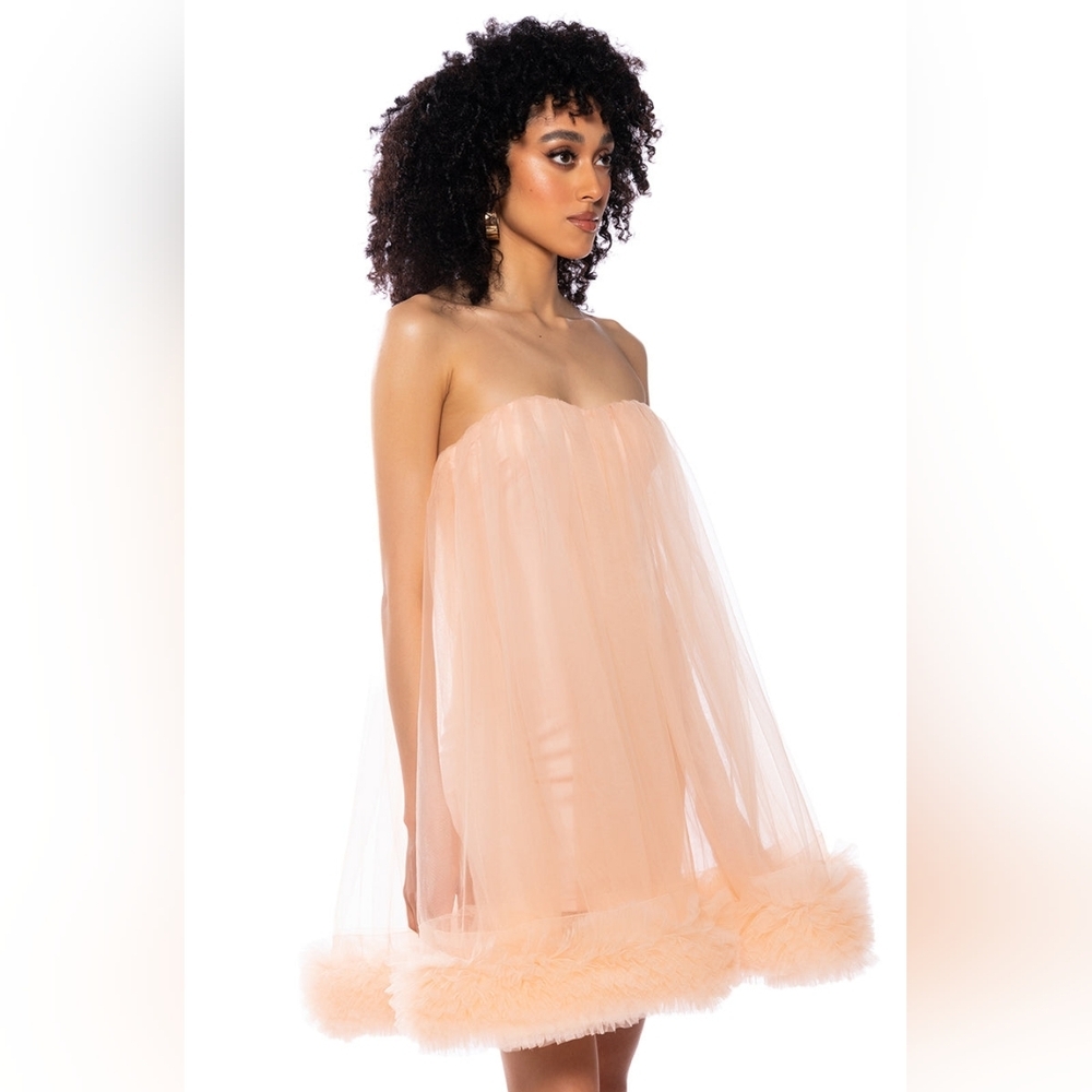 Akira- Sold Out FAIRY LIKE RUFFLED TRIM STRAPLESS DRESS - Picture 4 of 12